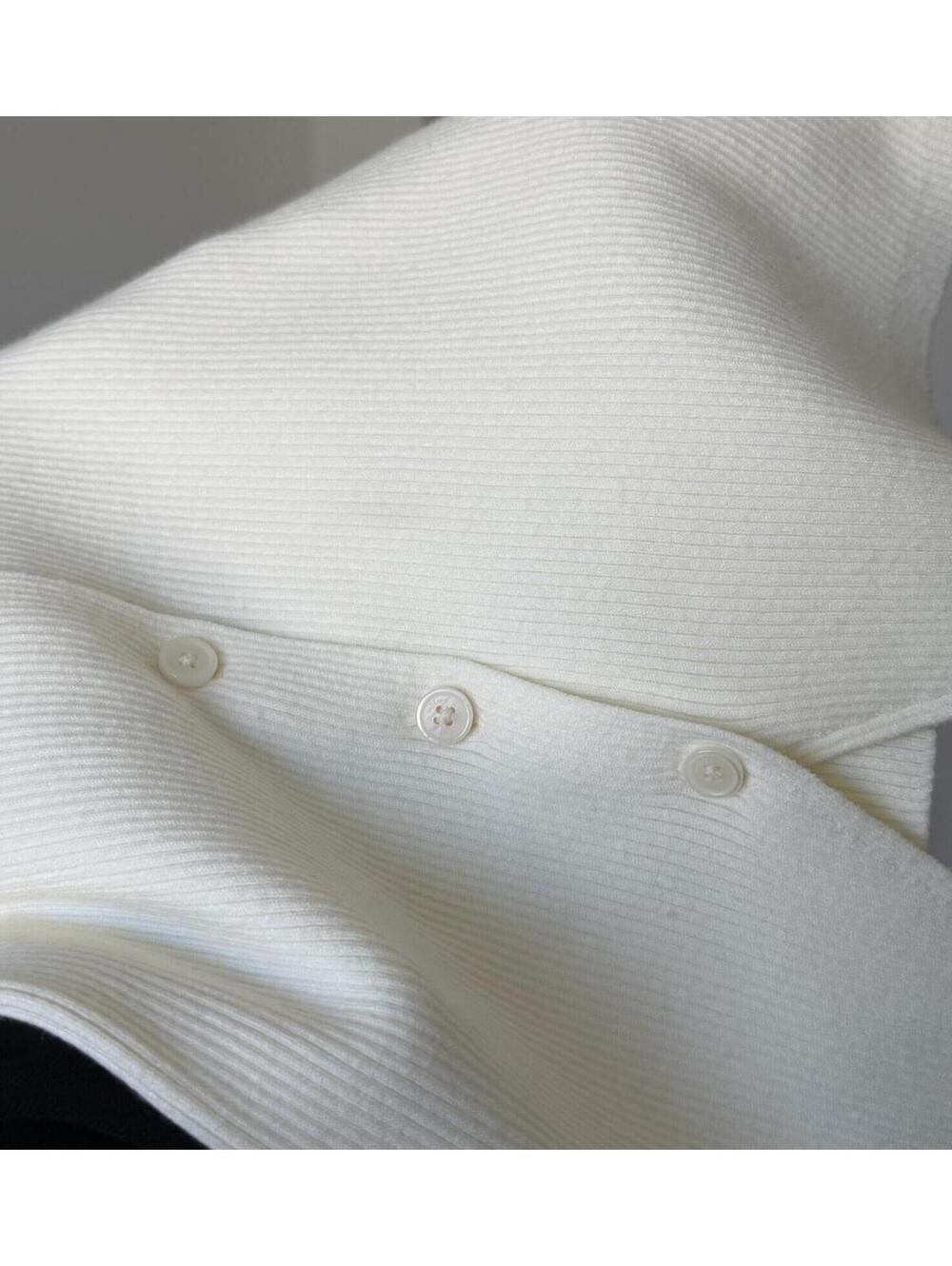 Aritzia Wilfred Knit Button Front Sleeveless Top - Picture 4 of 4